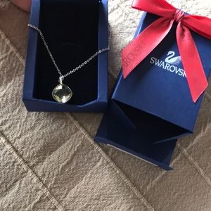 Yellowish authentic swarowski necklace